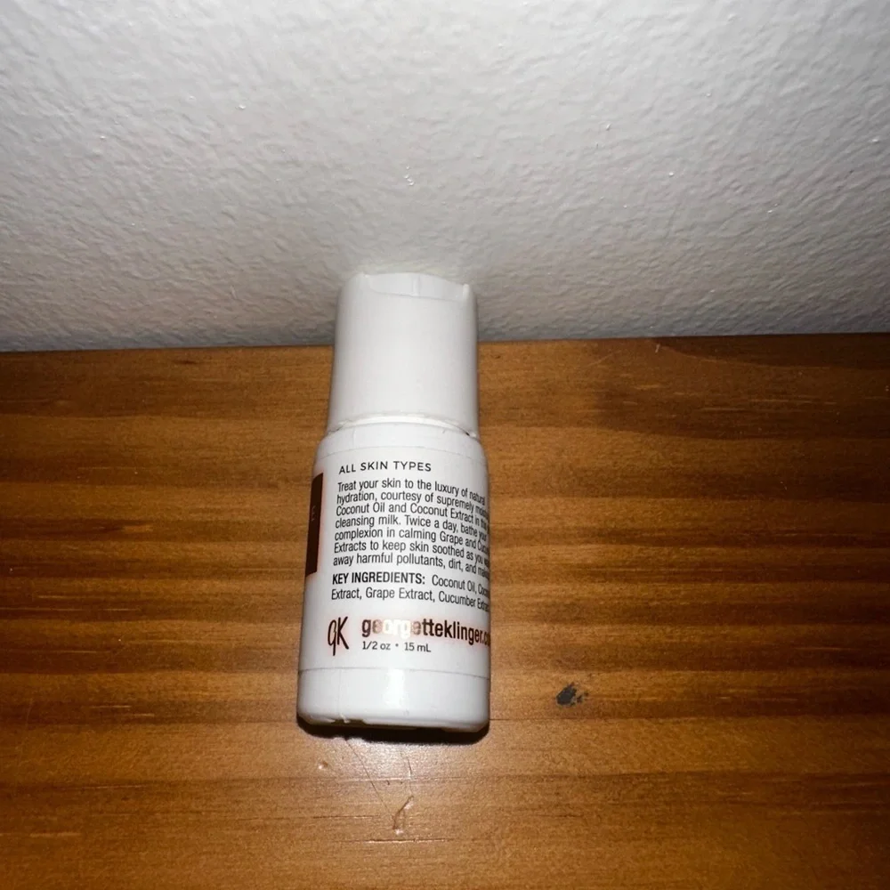 Georgette Klinger Coconut Cleansing Milk Moisturizer 15  mL